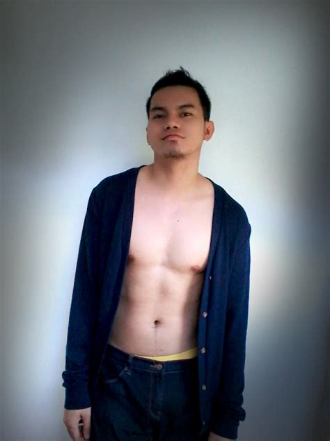 pinoy salsal|Asian Pinoy hunk Salsal .